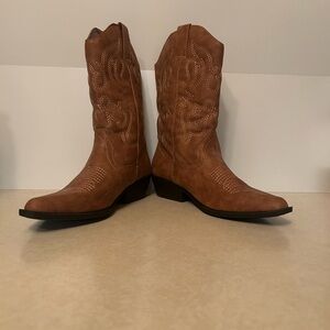 ETC Brown Heeled Boots size 10